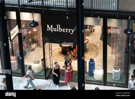 mulberry outlet store locations.